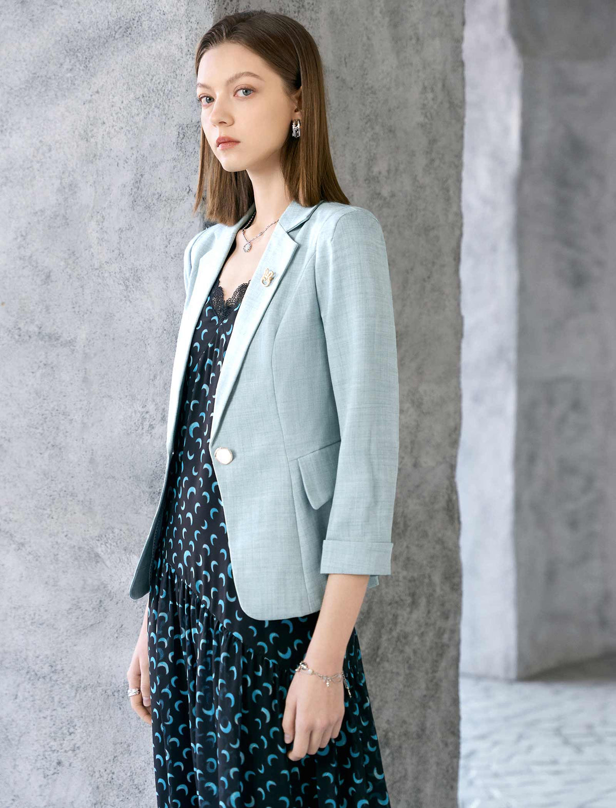 Light Blue 3/4 Sleeve Cropped Blazer