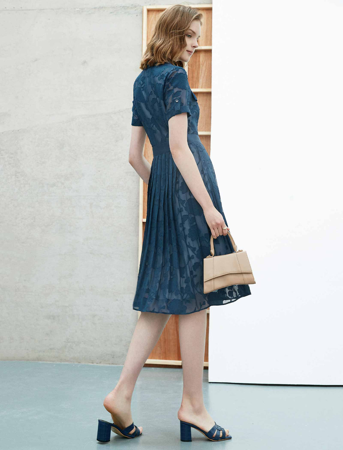 Cinched Waist Short Sleeve Lace Shirt Dress