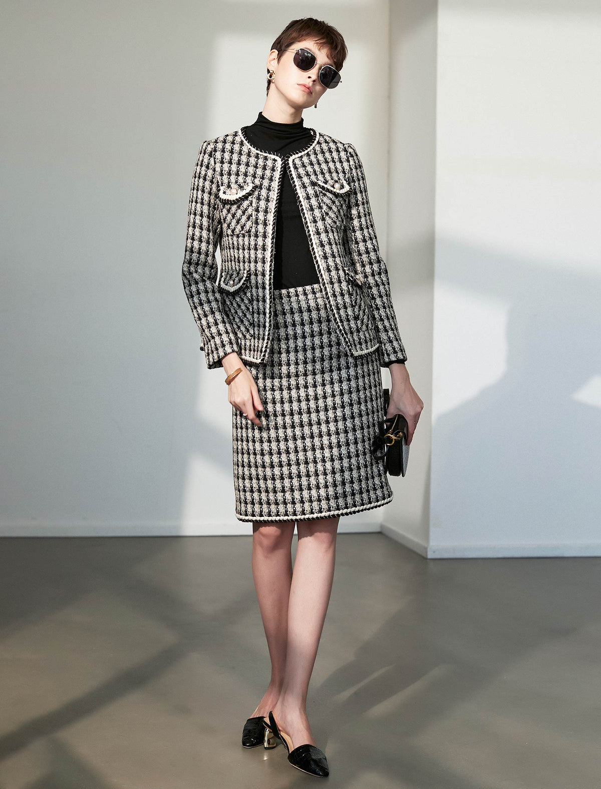 Wool Blend Textured Fitted Straight-Fit Skirt