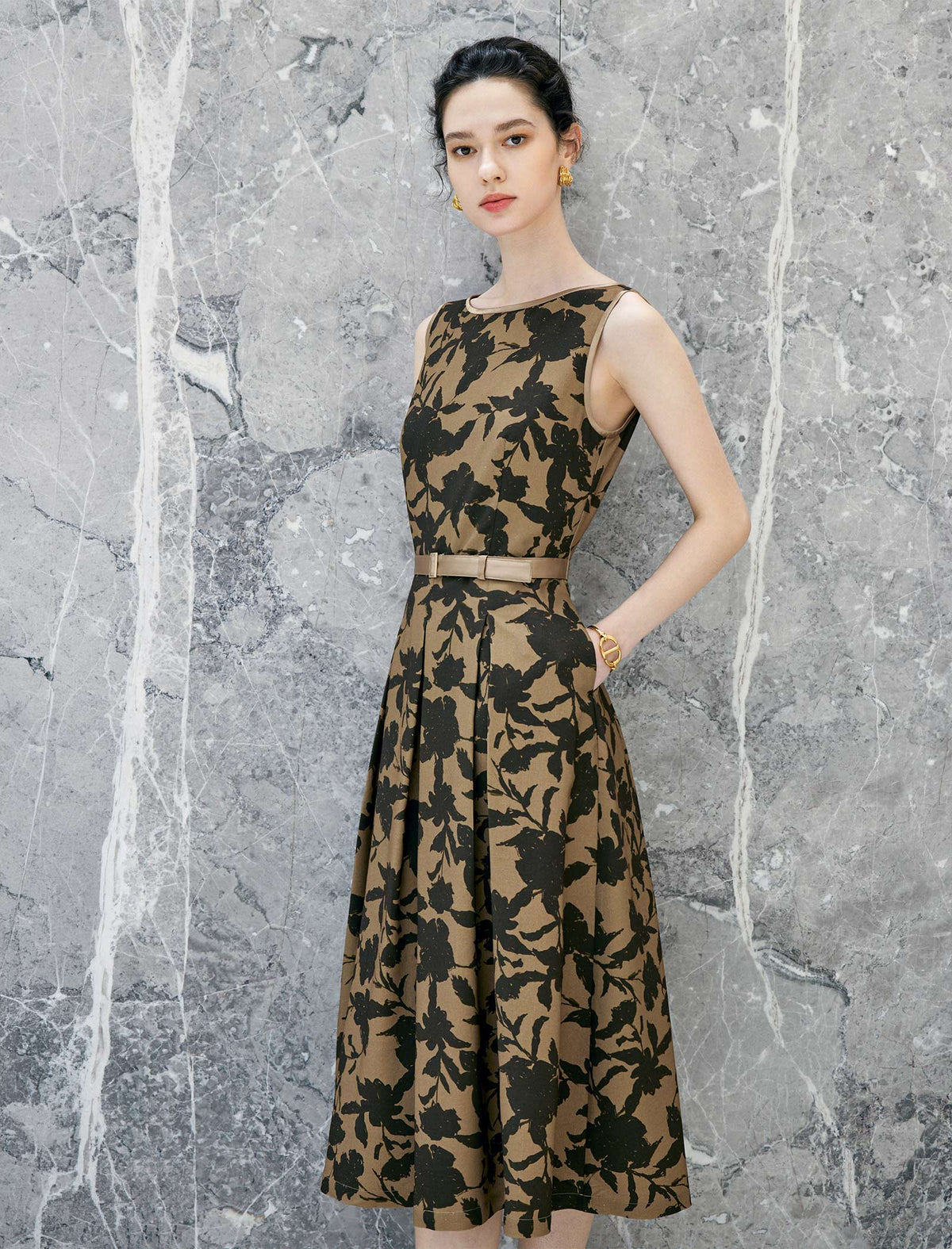 Sleeveless Floral Print Belted Midi A‑Line Dress