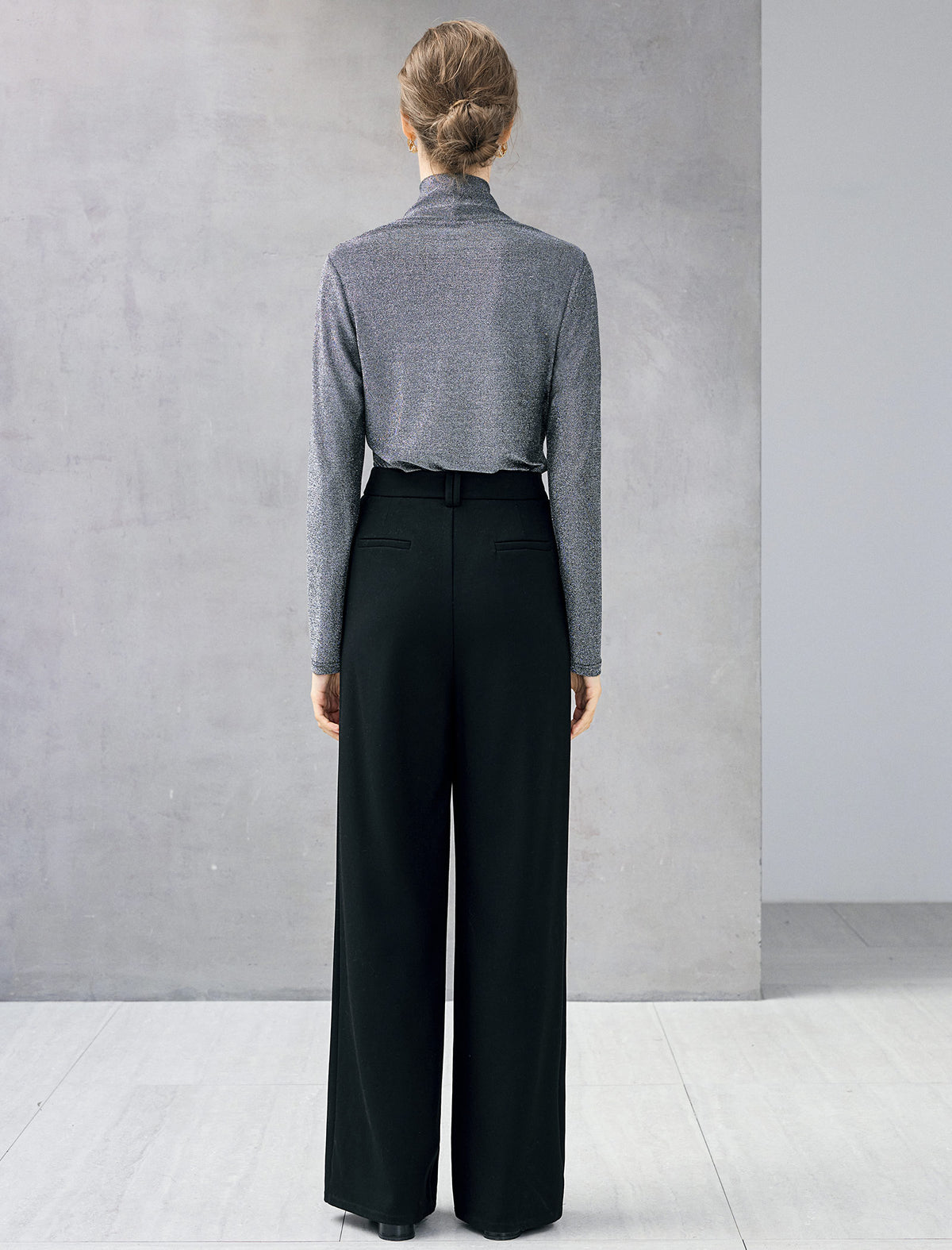 Shimmer Ruched Turtleneck Fitted Long Sleeve Top