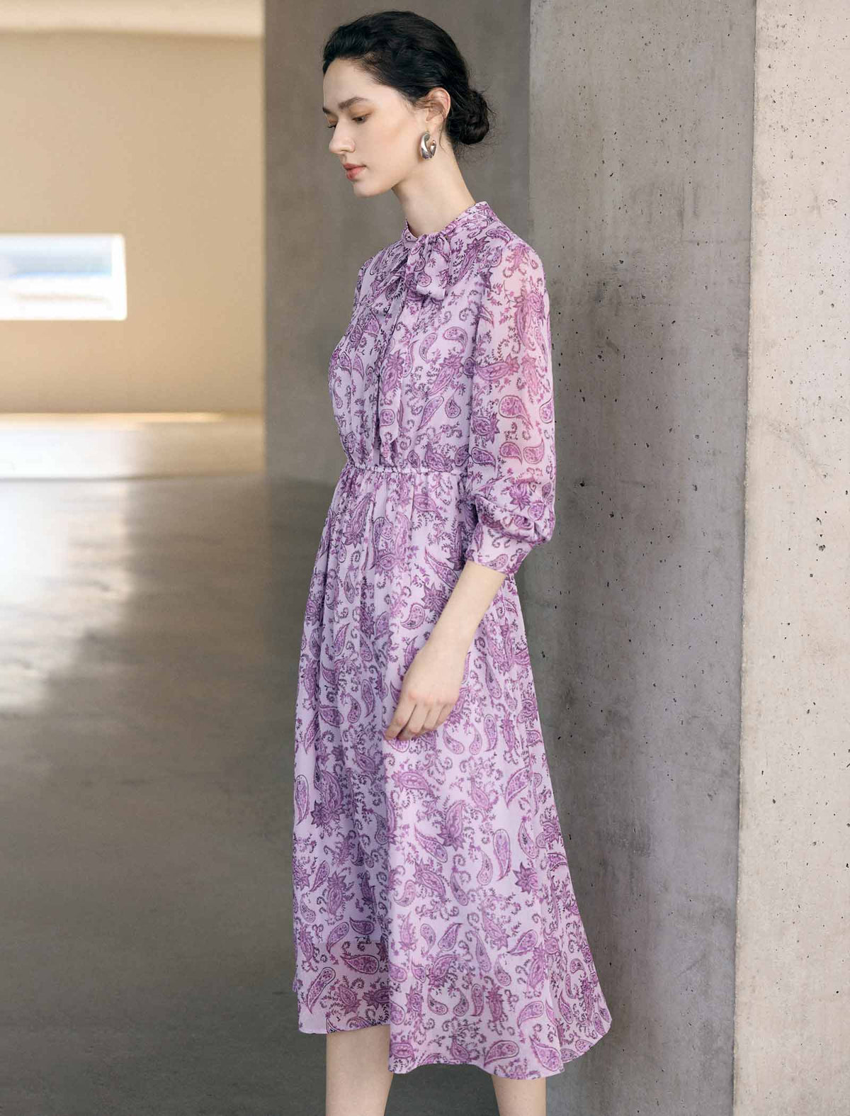 Floral Print Ruffle Neck Long Sleeve Midi Dress
