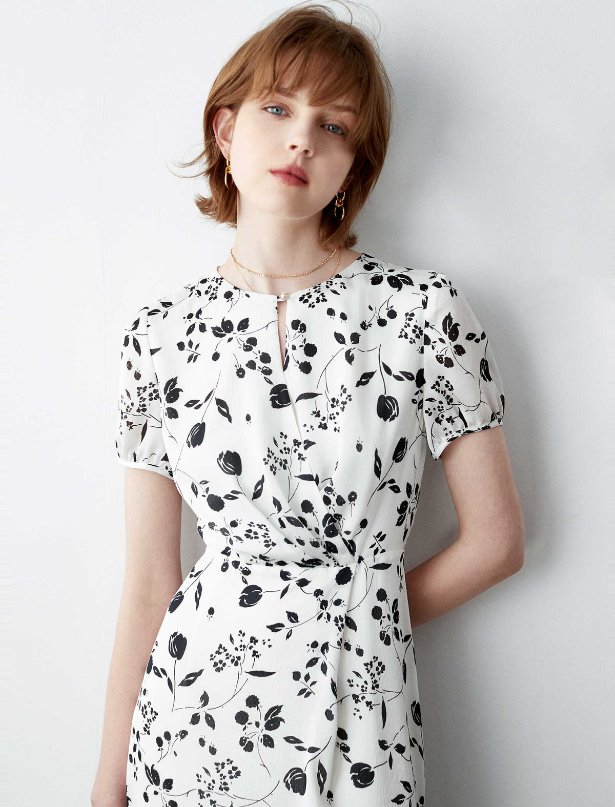 Keyhole Neck Floral Print Midi Dress