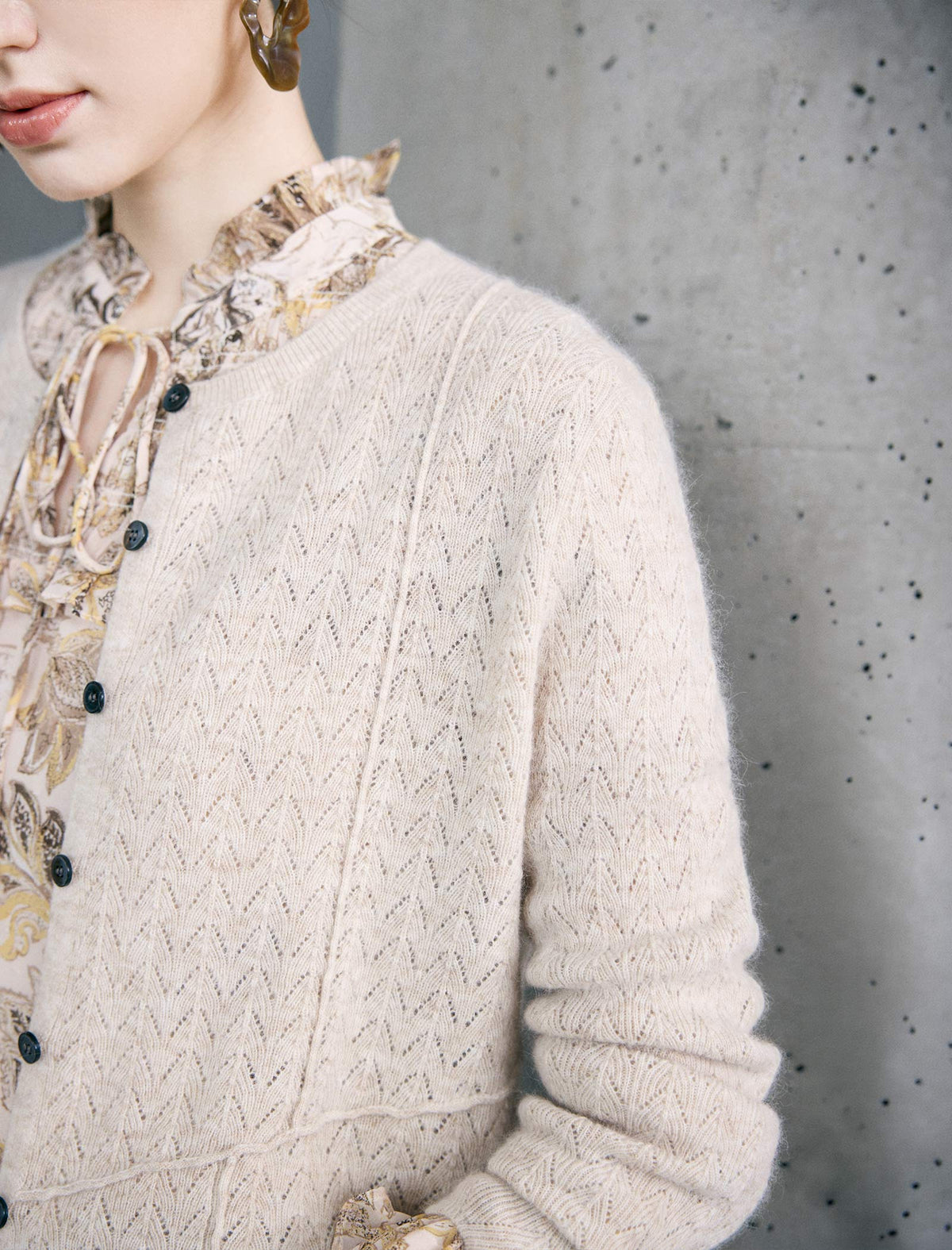 Cable Textured Long Sleeve Wave Hem Cardigan