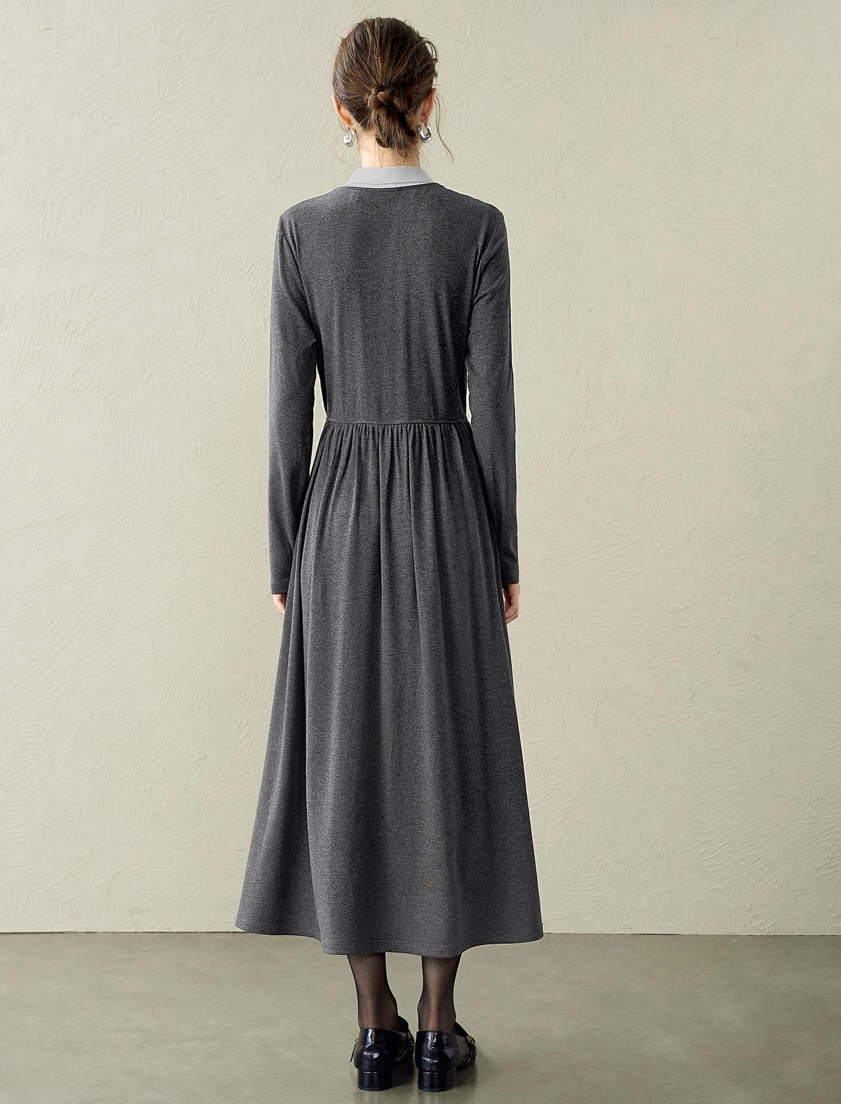 Contrast Collar Polo Knit Midi Dress