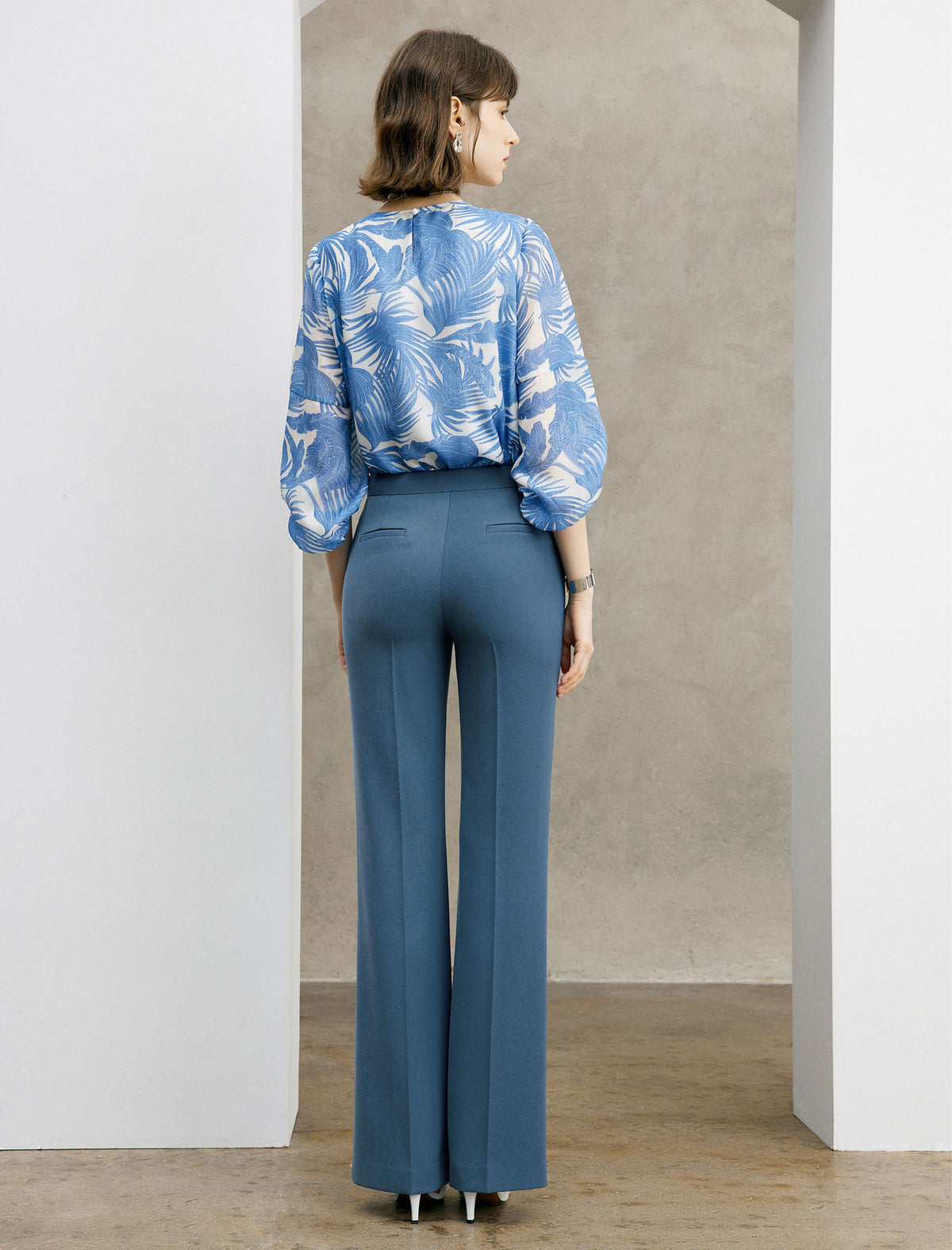 Floral Print Round Neck Puff Sleeve Top