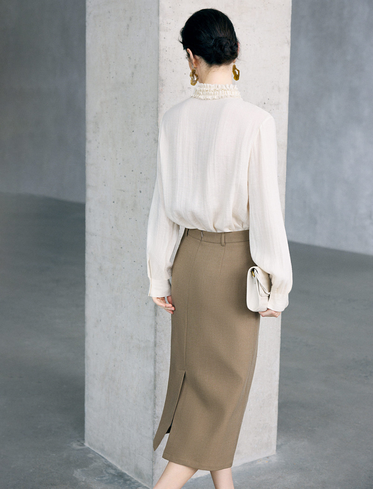 Structured Midi Pencil Skirt