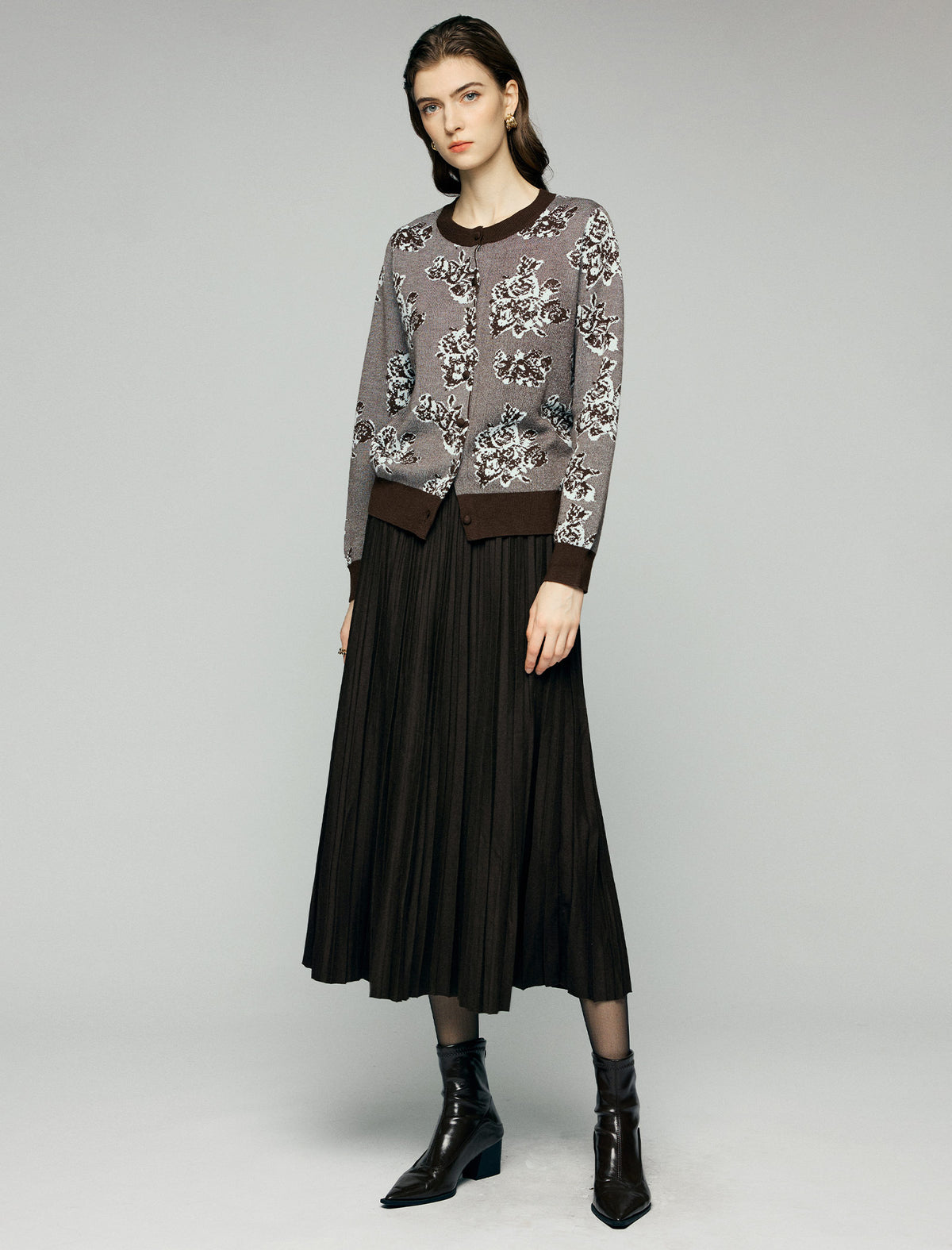 Wool Blend Floral Jacquard Crewneck Button-Front Cardigan
