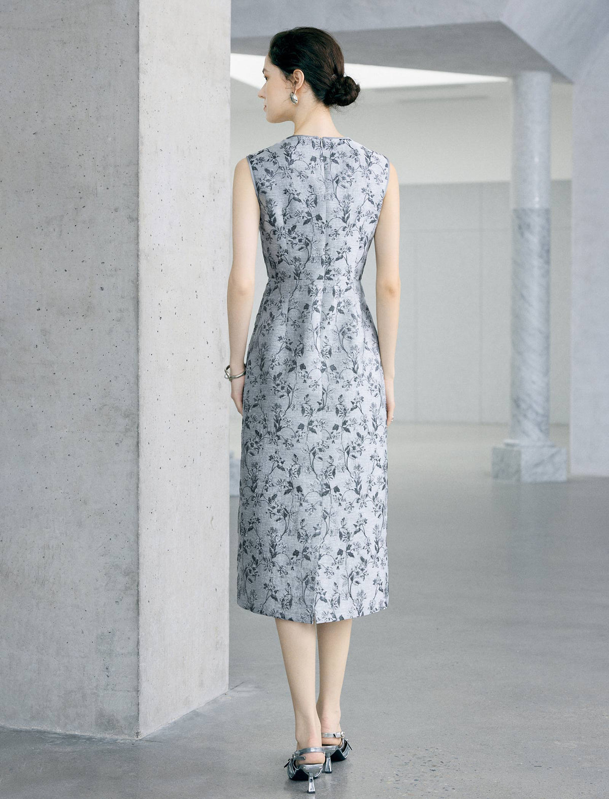 Ink-Wash Floral Sleeveless Midi Dress