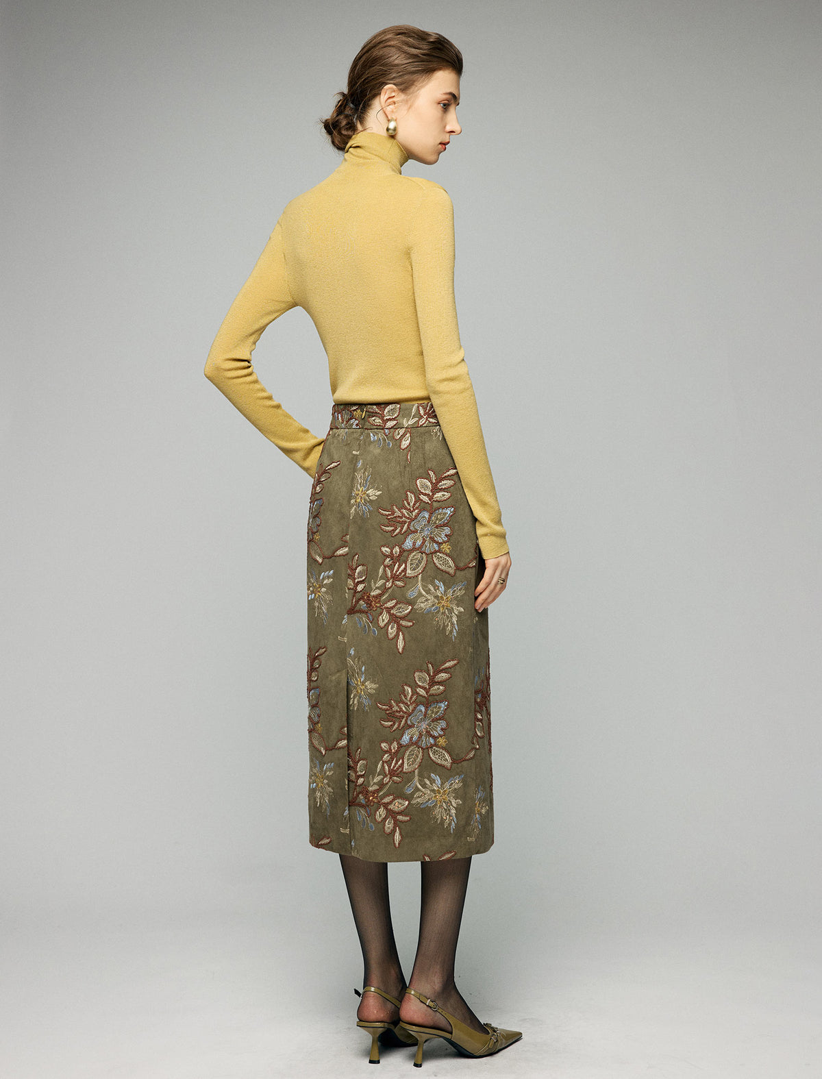 Floral Print Pocket Straight-Fit Midi Skirt