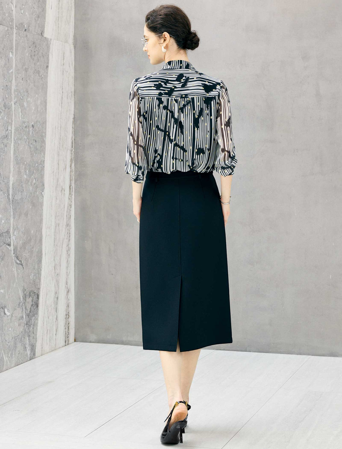 Vintage Stripe Dotted Bow Tie Chiffon Blouse