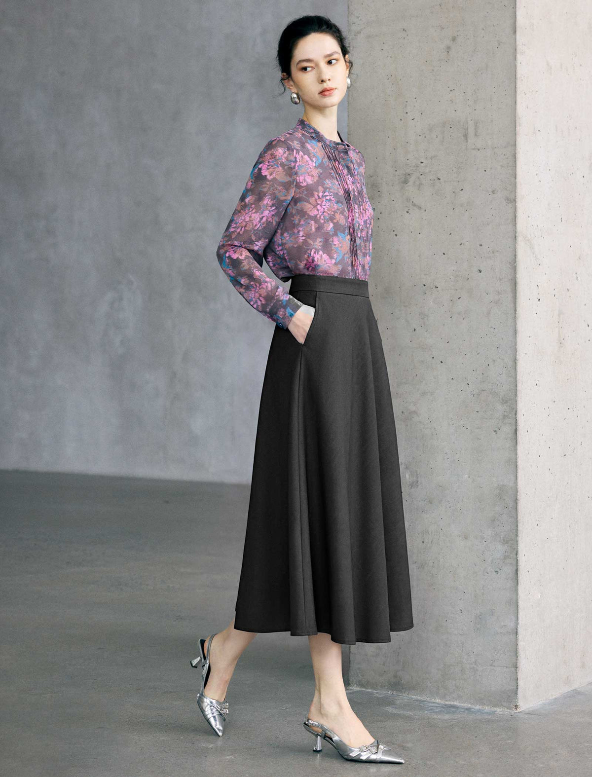 Printed Stand Collar Pleated Chiffon Blouse