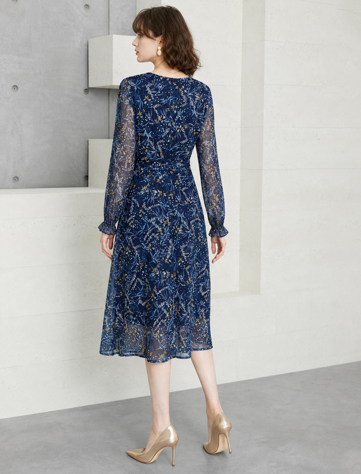 V-Neck Floral Print Long Sleeve Midi Dress