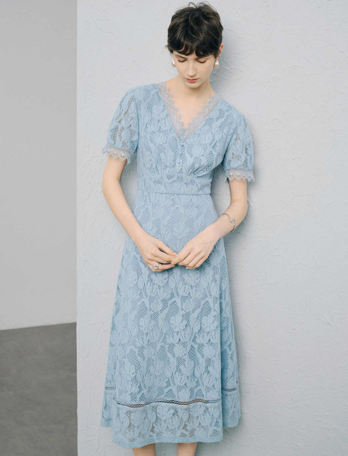 Blue Floral Lace V-Neck Midi Dress