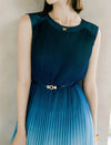 Gradient Blue Pleated Sleeveless Midi Dress