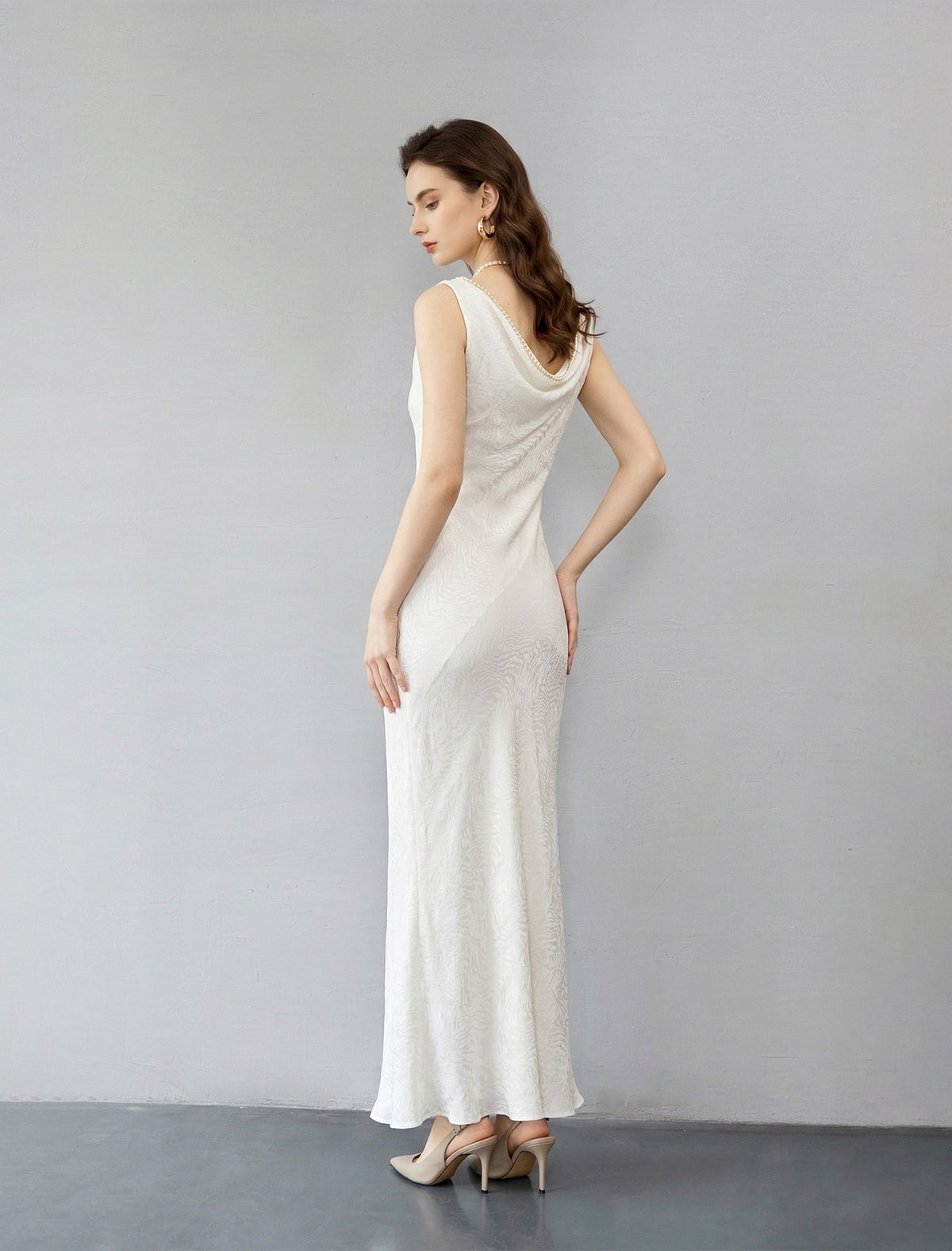 Mulberry Silk Slim Fit Sleeveless Slip Dress