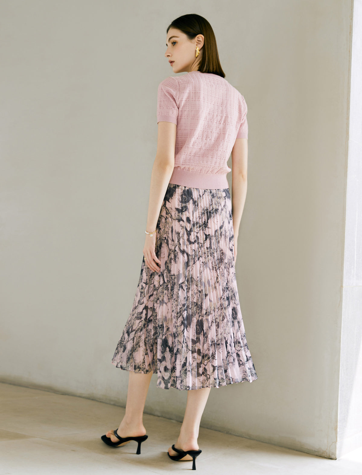 Textured Knit Round Neck Top